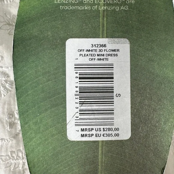 Farm Rio Off-White 3D Flower Pleated Mini Dress 312366 NWT Small - Picture 2 of 11